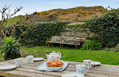 Mortehoe House | Holiday Home Mailscot by Interhome