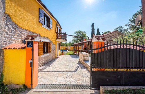 Mali Vareski House | Holiday home Mali Vareski - Istrien 8734