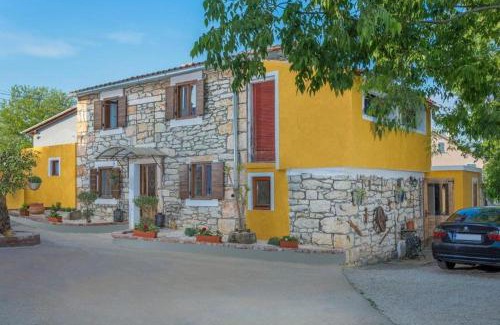 Nova Vas House | Holiday Home Mandula
