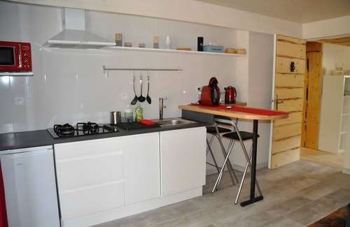 Sisteron House | Holiday Home 'Manzafaro' with Mountain View and Private Terrace