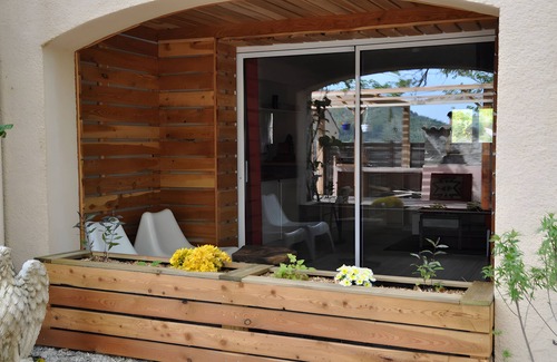 Sisteron House | Holiday Home 'Manzafaro' with Mountain View and Private Terrace