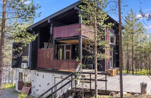 Kuusamo House | Holiday Home Matkajoentie 4b by Interhome