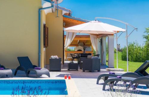 Juricev Kal House | Holiday Home Melian by Interhome