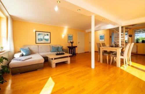 Luegde House | Holiday Home Mia by Interhome