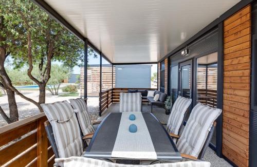Pirovac House | Holiday Home Mira Delux by Interhome