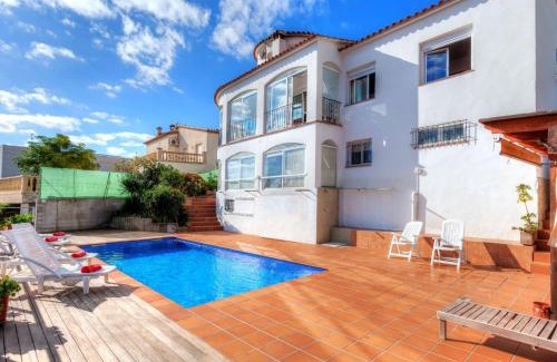 Calonge House | Holiday Home Mirador by Interhome