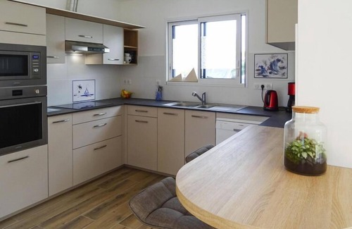 Morgat House | Holiday Home Morgat near Sandy Beach