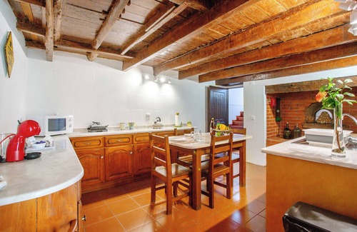 Estrela da Calheta House | Holiday Home 'Mother's House' with Sea View, Private Terrace and Wi-Fi