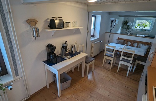 Meldorf House | Holiday Home 'Möwennest Meldorf' with Private Terrace, Private Garden and Wi-Fi