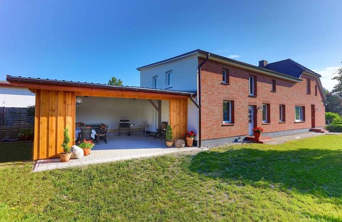 Arbshagen House | Holiday home near the Baltic Sea with barbecue terrace