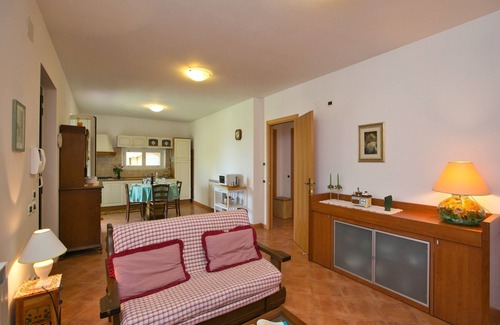 San Feliciano House | Holiday Home near Lake Trasimeno