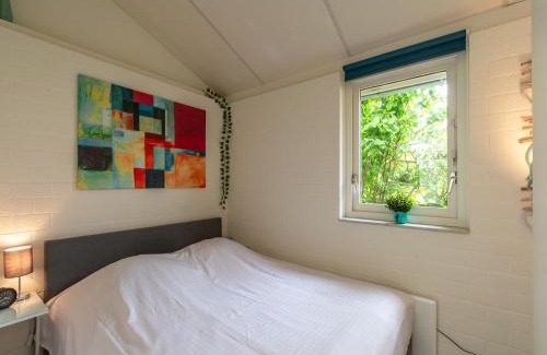 Petten House | Holiday Home near Petten Beach with Pool
