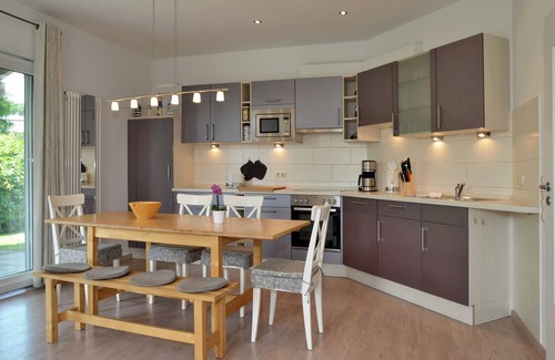 Zierow House | Holiday home near the beach with garden
