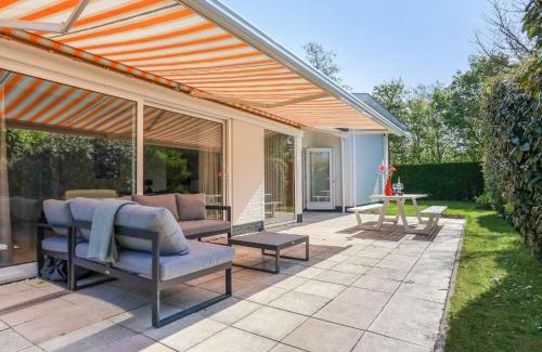 Kamperland House | Holiday Home near Veerse Meer with Sauna