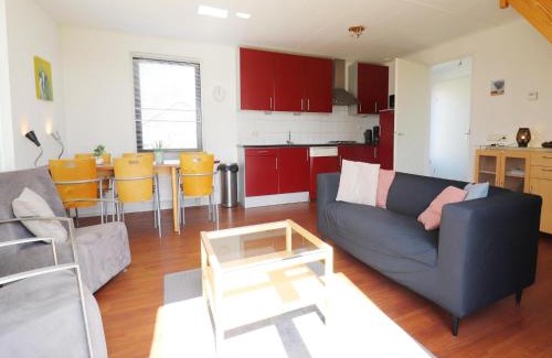 Tzummarum House | Holiday Home near Wadden Sea Elfsteden Route