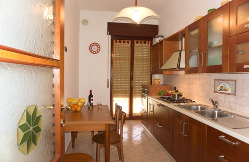 Salerno Apartment | Holiday Home Neverending Sea: apartment with sea view in the center of Salerno
