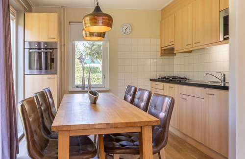 Diessen House | Holiday Home in Diessen with Sauna