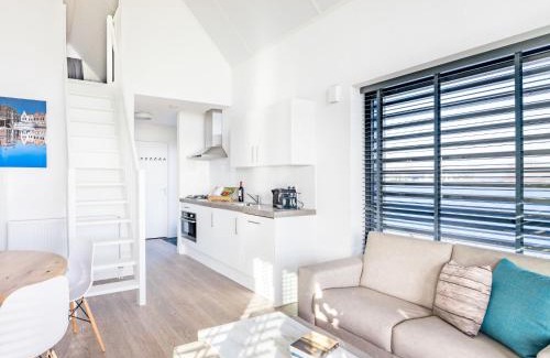 Tholen House | Holiday Home Oesterdam Resort-1 by Interhome