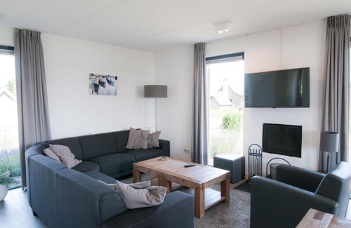 Tholen House | Holiday Home Oesterdam Resort-6