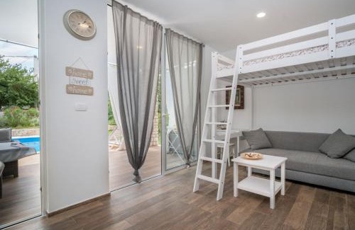 Radini House | Holiday Home Ofelia by Interhome