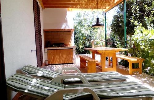 Raslina House | Holiday Home Oliva
