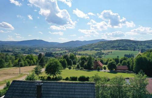 Rakovica House | Holiday Home Ostrun