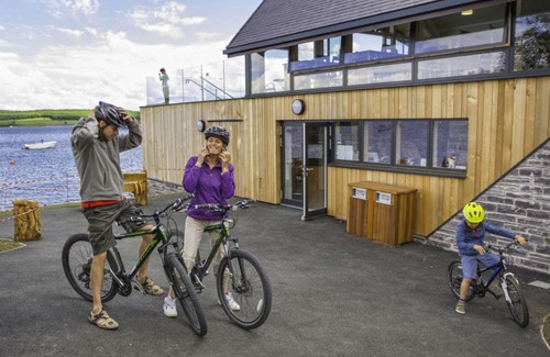 Henllan House | Holiday Home Penny Den by Interhome