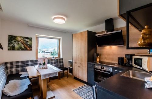 Taxenbach House | Holiday Home Pfisterer by Interhome