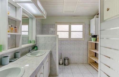 Mimizan House | Holiday Home Pignada by Interhome
