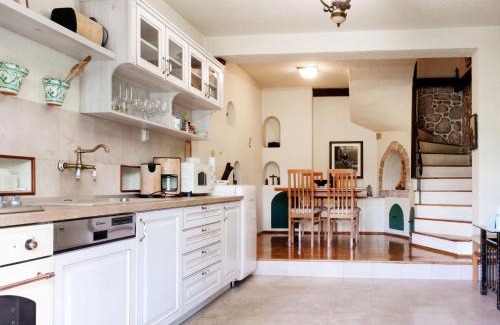 Bacina House | Holiday Home Podcempres by Interhome
