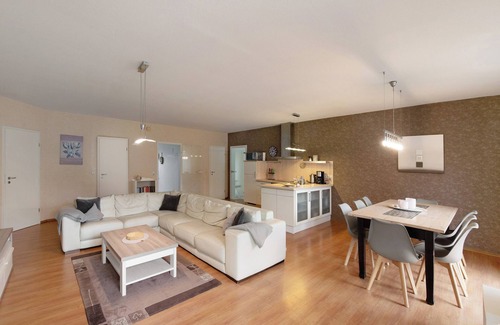 Bastorf House | Holiday Home 'Poolhaus Am Leuchtturm' with Private Terrace, Private Garden and Wi-Fi