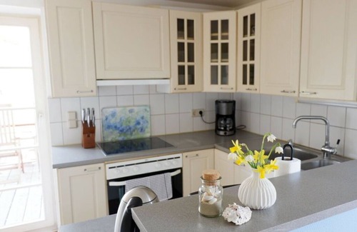 Westerholz Apartment | Holiday home Poseby Comfortable Vacation Home