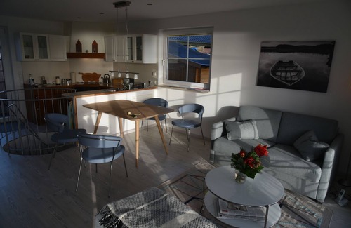 Travemuende House | "HOLIDAY-HOME-PRIWALL" with lake-view and sound of the sea in relaxed atmosphere