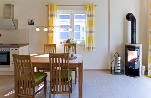 Altefaehr House | Holiday Home Rügenperle by Interhome