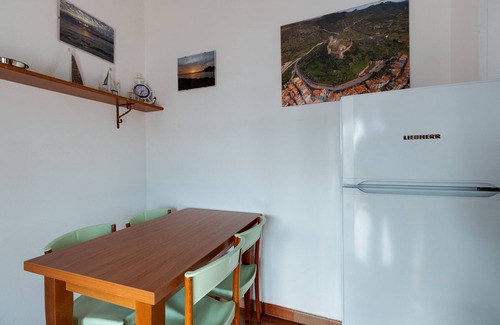Bosa Marina House | Holiday Home ‘Residenza Solemar - App 12’ with Sea View, Wi-Fi