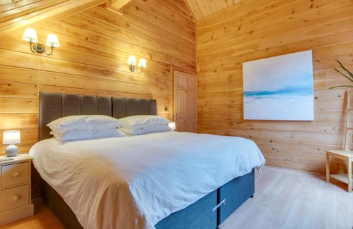 Little Petherick House | Holiday Home Rosehill by Interhome