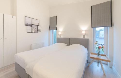 Wemeldinge House | Holiday Home Ruisweg 13 by Interhome