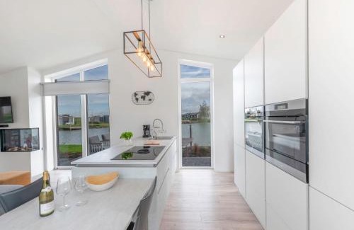 Wemeldinge House | Holiday Home Ruisweg 28 by Interhome