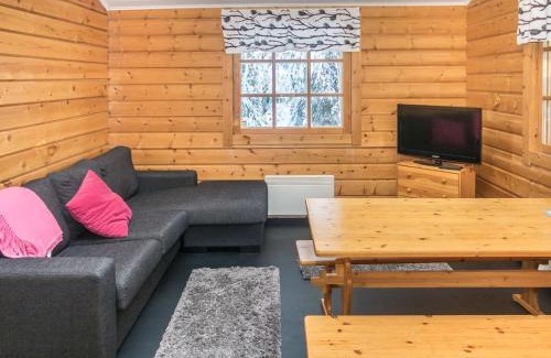 Rukatunturi House | Holiday Home Rukantaika 1b by Interhome