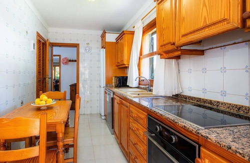 Mal Pas-Bon Aire House | Holiday Home 'Ses Nines' with Private Terrace, Wi-Fi and Air Conditioning