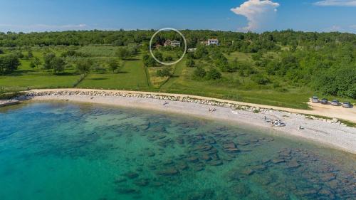 Cervar House | Holiday Home Saladinka with Whirlpool