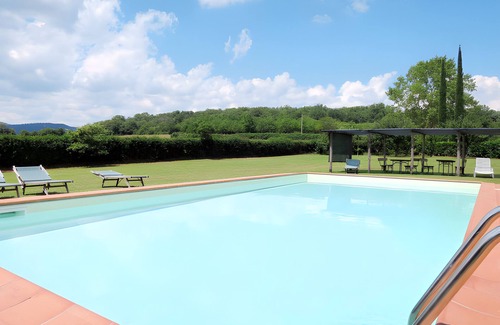 Montieri House | Holiday Home 'San Michele - La Valle' with Mountain View, Shared Pool and Air Conditioning