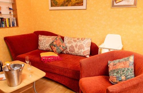Norddeich House | Holiday Home Schäfer by Interhome