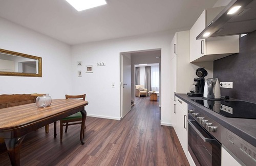 Bernkastel House | Holiday Home "Spa House", quiet and centrally located wellness holiday home on the Moselle