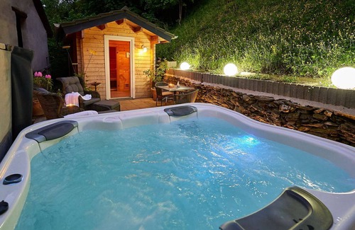 Bernkastel House | Holiday Home "Spa House", quiet and centrally located wellness holiday home on the Moselle
