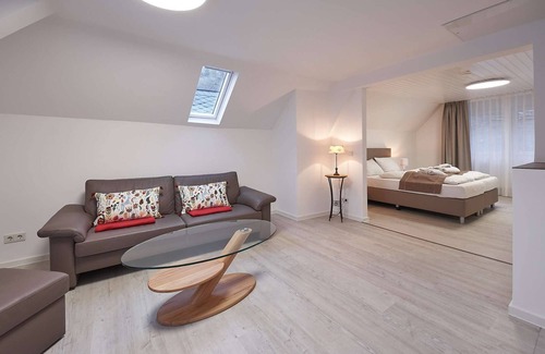Bernkastel House | Holiday Home "Spa House", quiet and centrally located wellness holiday home on the Moselle
