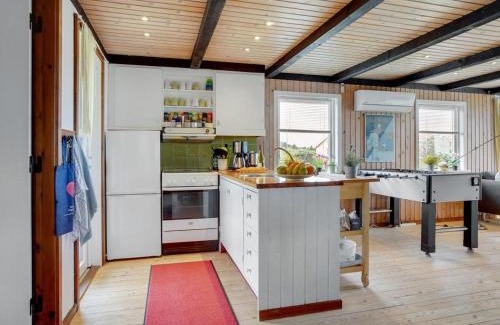 Hjørring House | Holiday Home Stella - 700m from the sea by Interhome