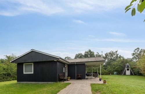 Farvang House | Holiday Home Sunaj by Interhome