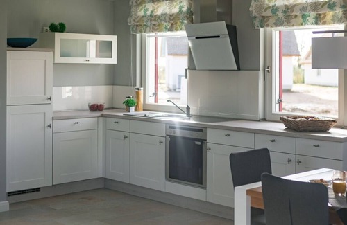 Parow House | Holiday home Sund-Idyll
