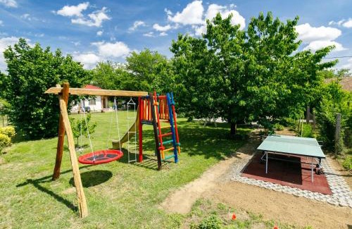 Balatonszemes House | Holiday Home Sundance by Interhome